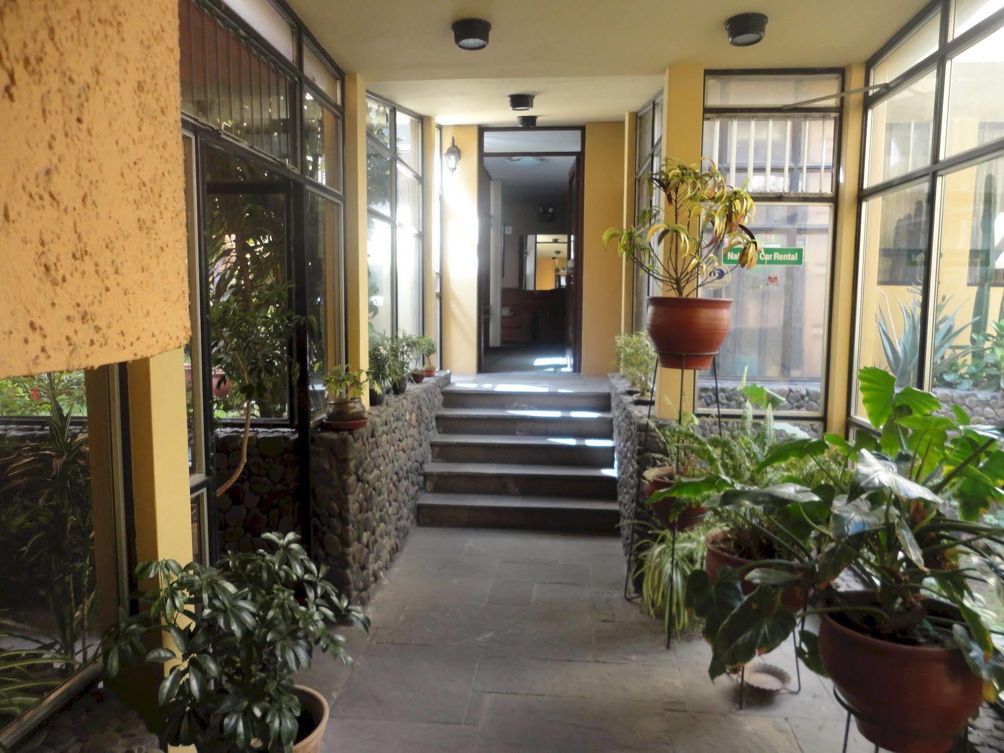 Arequipa Inn Bagian luar foto